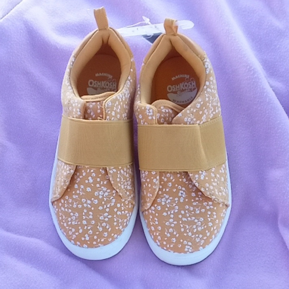 OshKosh B'gosh Kids Tan Floral Sneakers